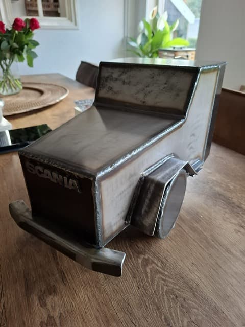 Handgemaakte urn model 3