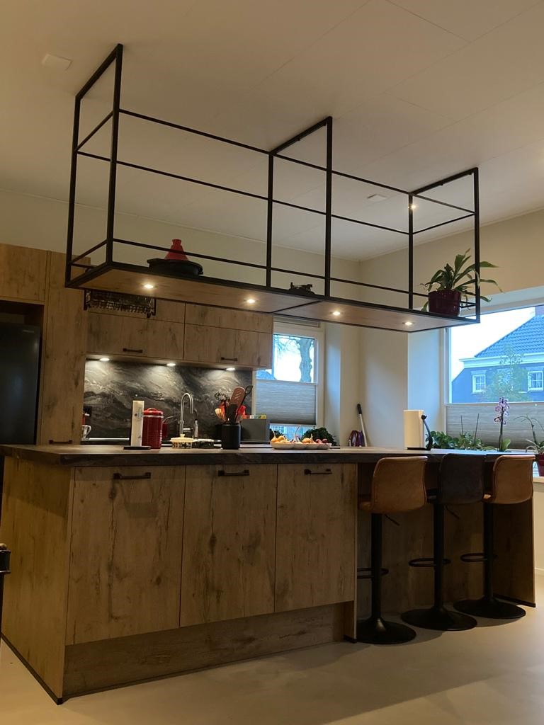 Industrieel Plafondrek 2