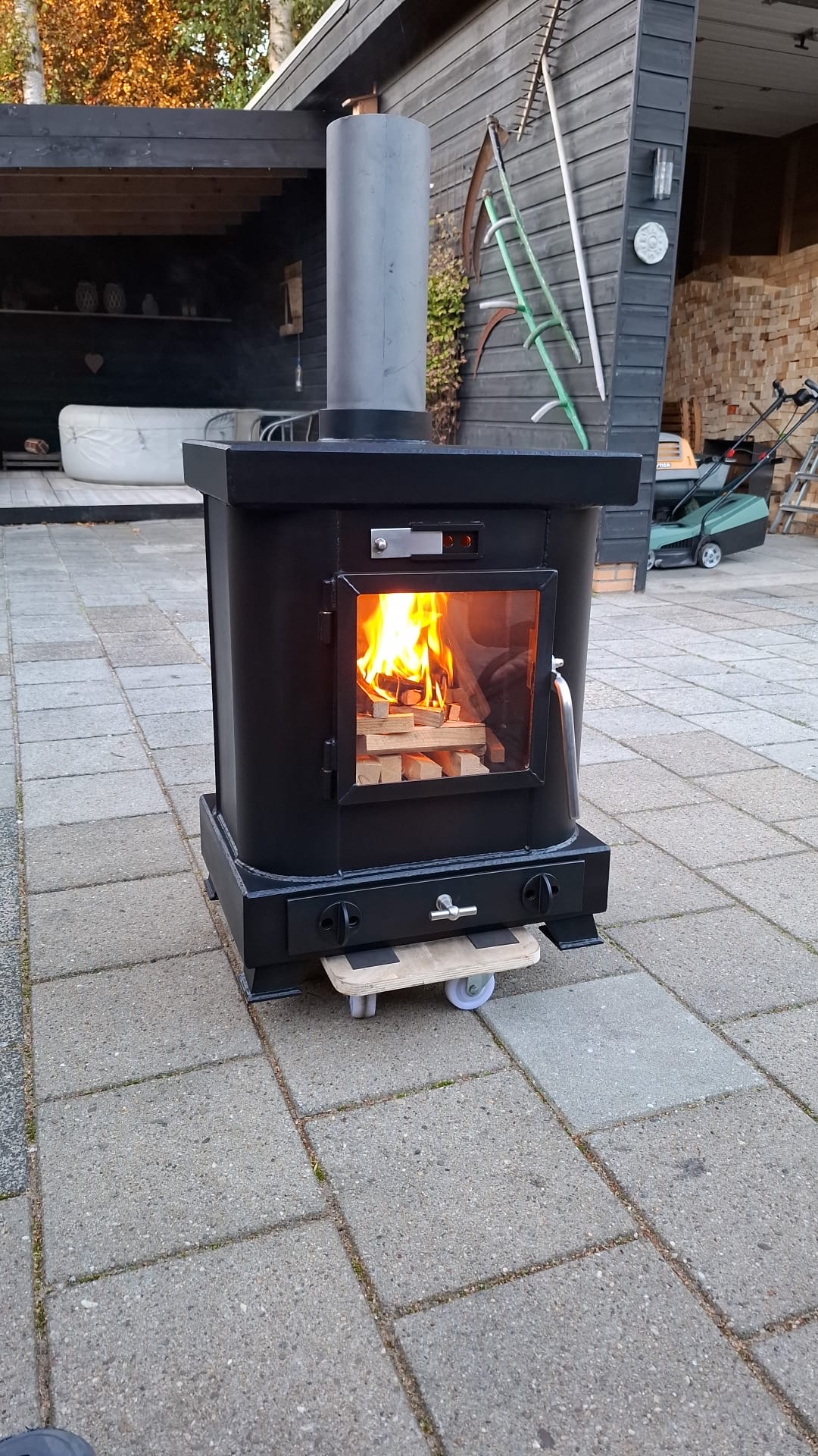 Sierlijke Houtkachel (binnen) 5