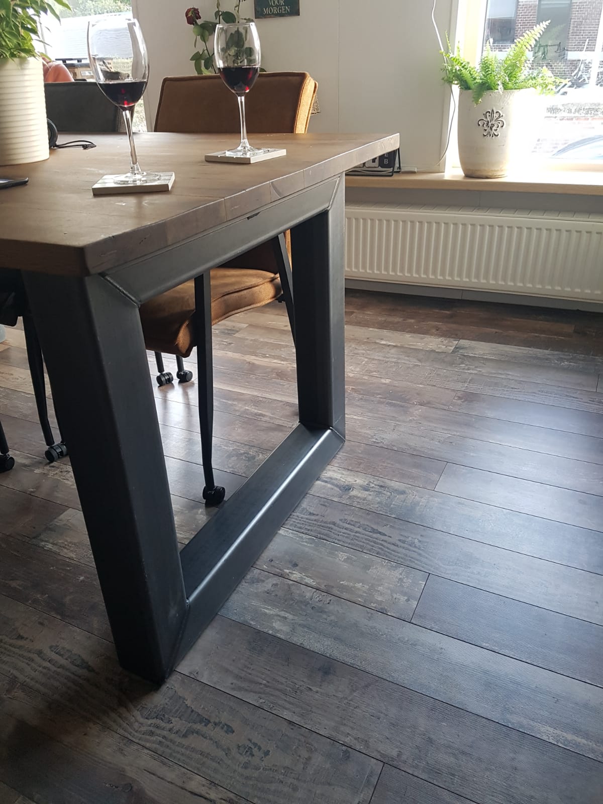 Stalen tafelpoten model 2